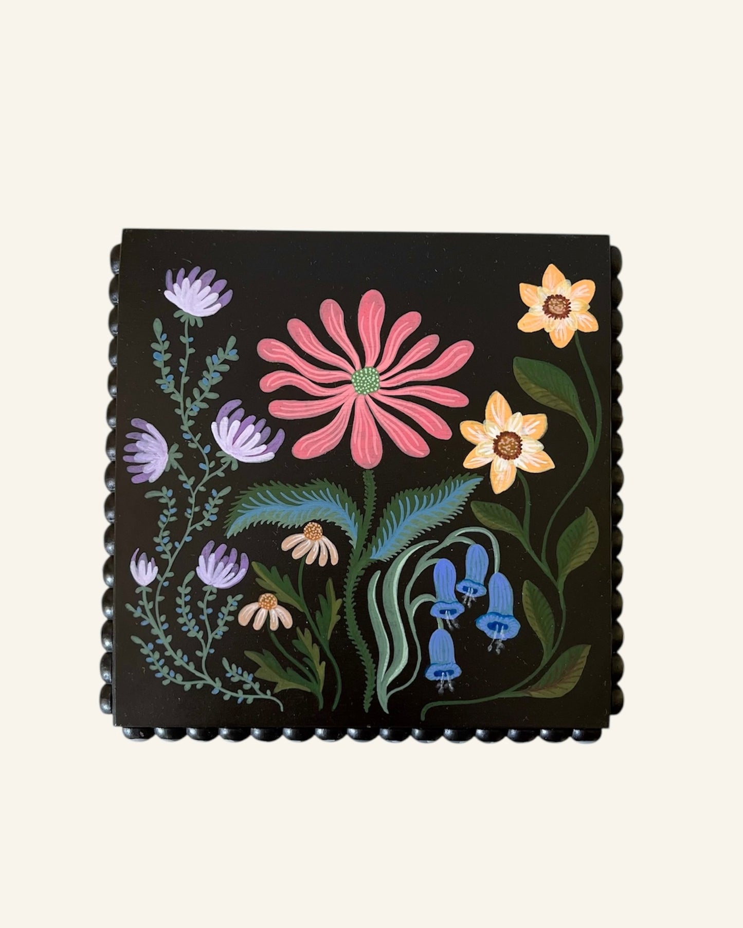 gekleurde bloemen sieradendoos