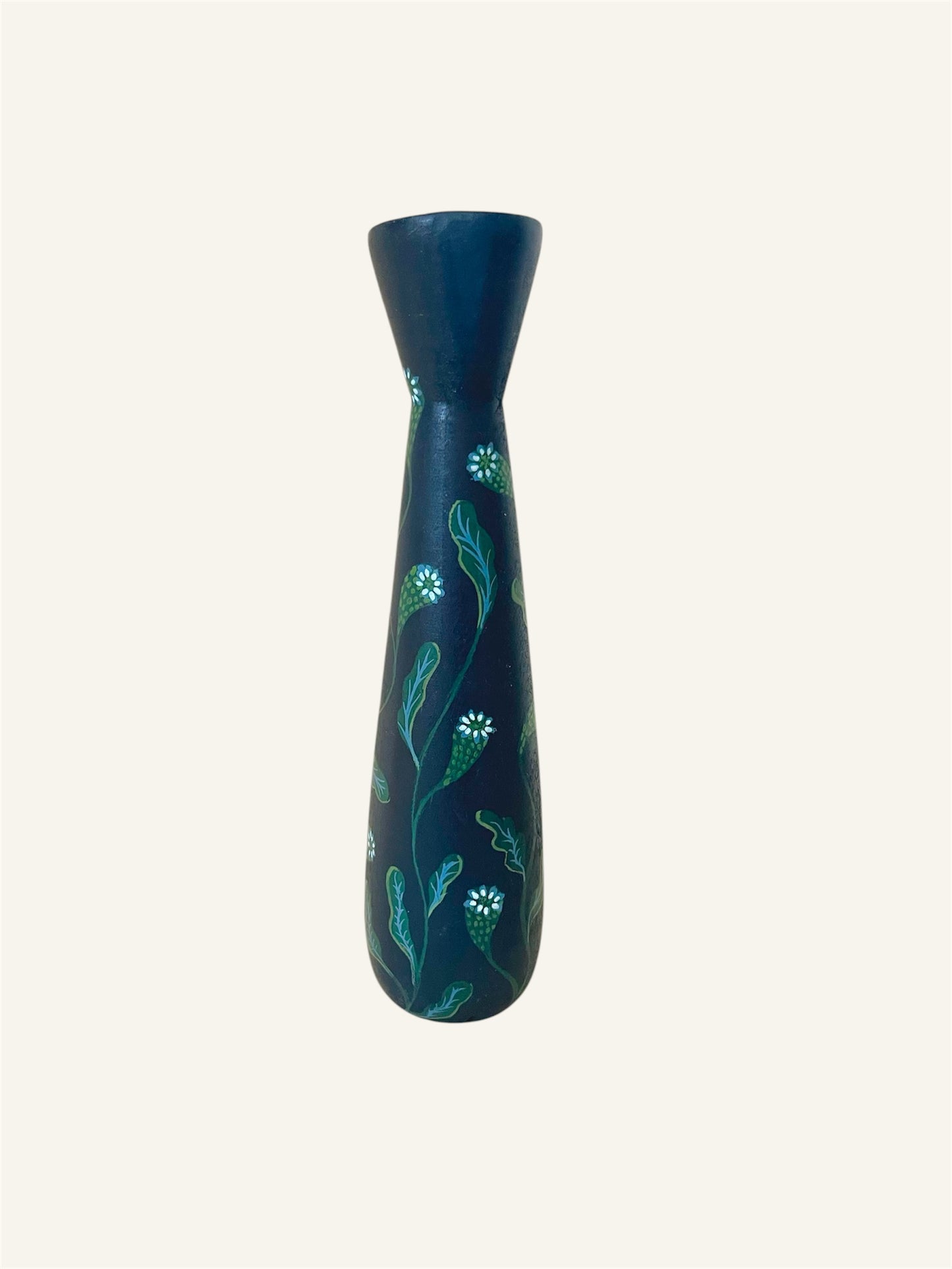 donkerblauwe kandelaar met bloemen