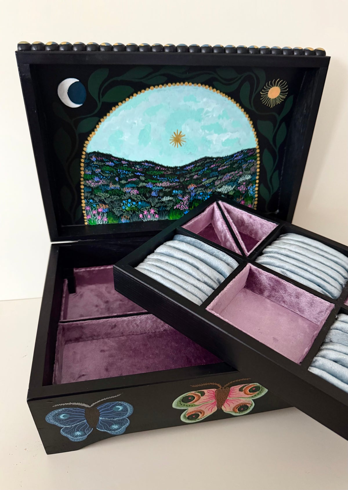Jewelrybox with 2 layers for big jewelry oraganizing 