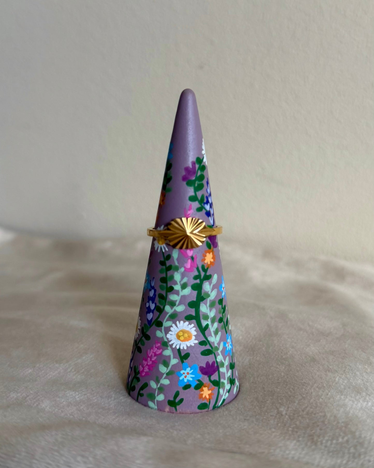 lilac ringcone with colorful flowers and vintage gold ring