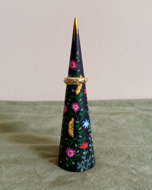 Kleurrijke bloemen ringkegel voor vintage gouden ringen 